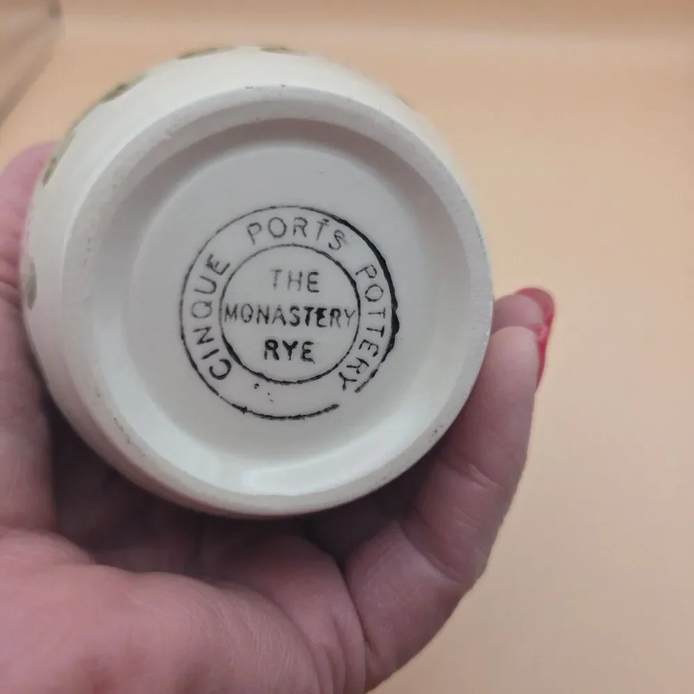 Cinque Ports Pottery (The Monastery, Rye)